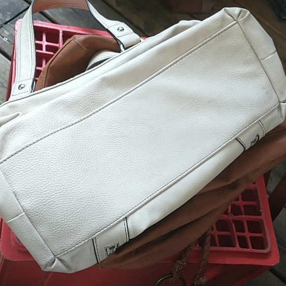 Nine West Large Cream Handbag - Picture 3 of 14